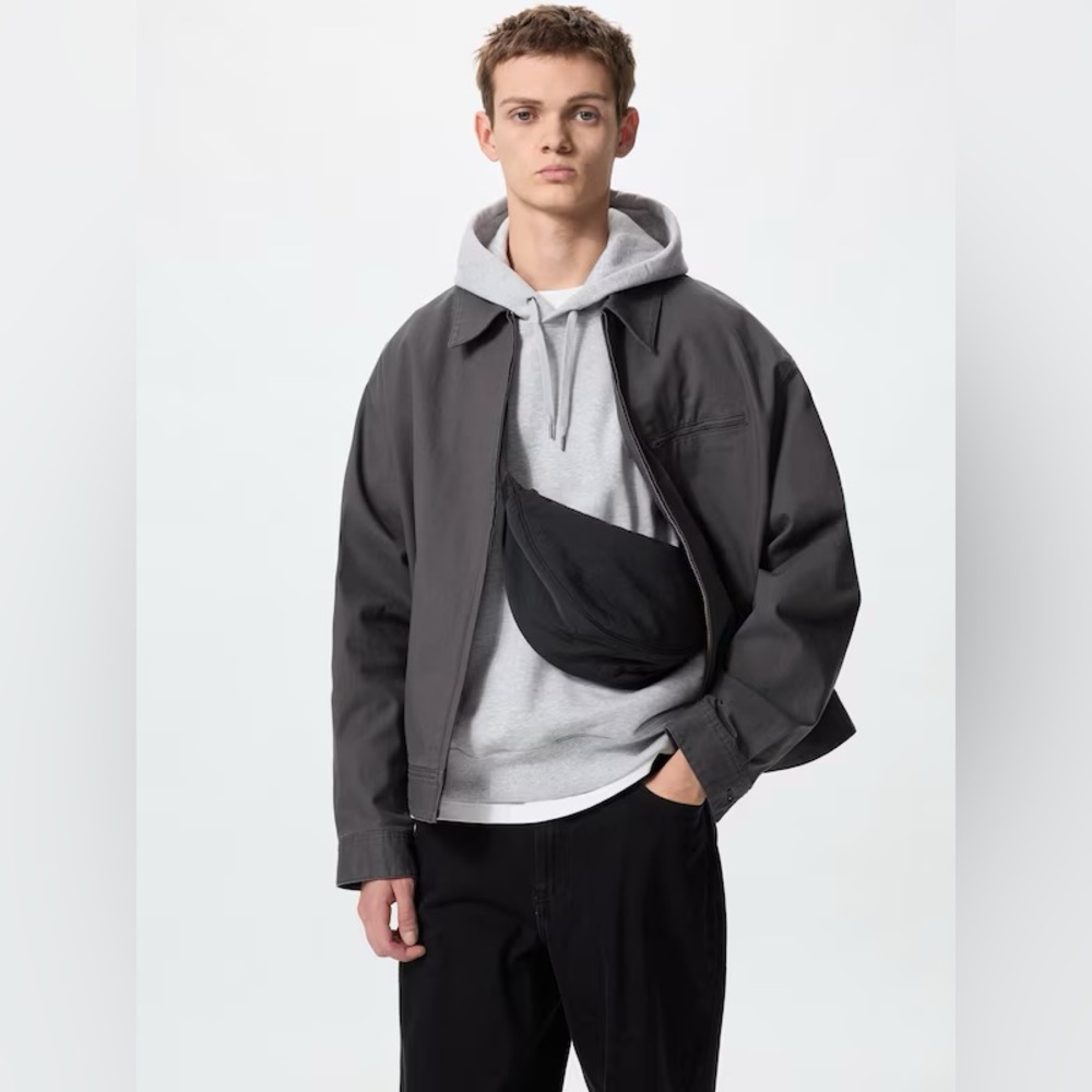 Uniqlo Round Mini Bag Black